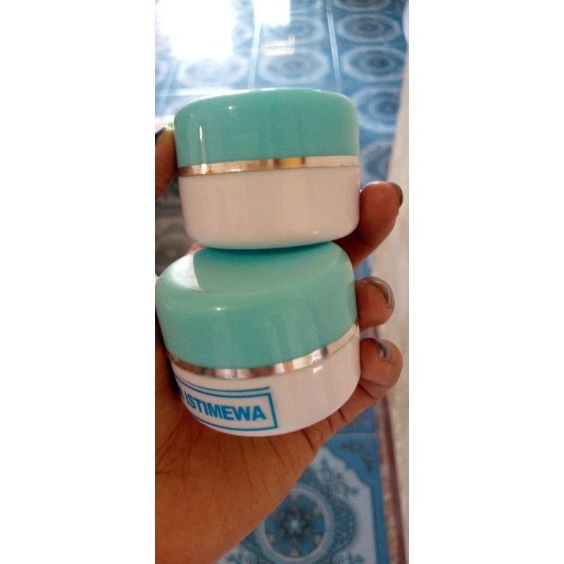 2 nigh cream Cm istimewa original