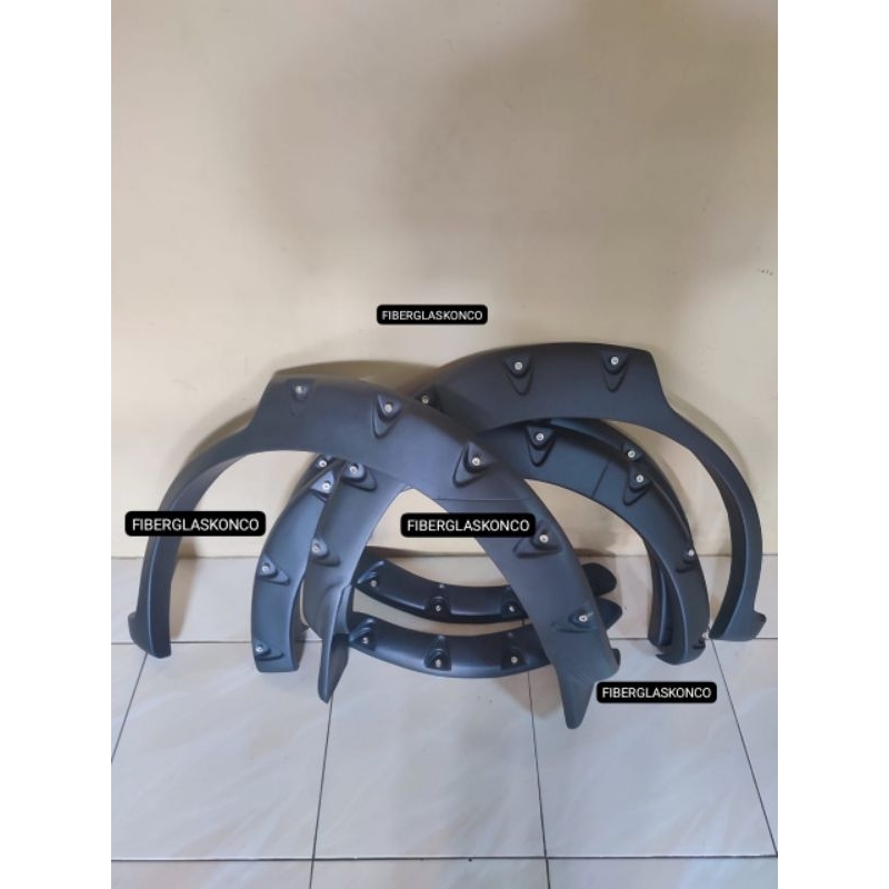 OVER FENDER TERIOS & RUSH 2008-2015