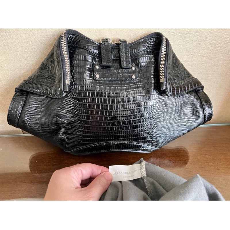 Clutch Alexander McQueen croco embossed preloved