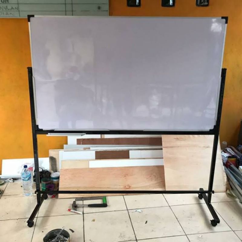 

Papan Tulis Whiteboard Standing 122x244cm TERMURAH