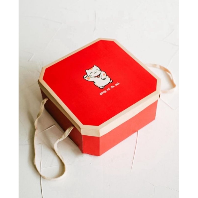 

(min 5 pcs) box cny 25x25, box hampers parcell sincia imlek untuk cake spiku
