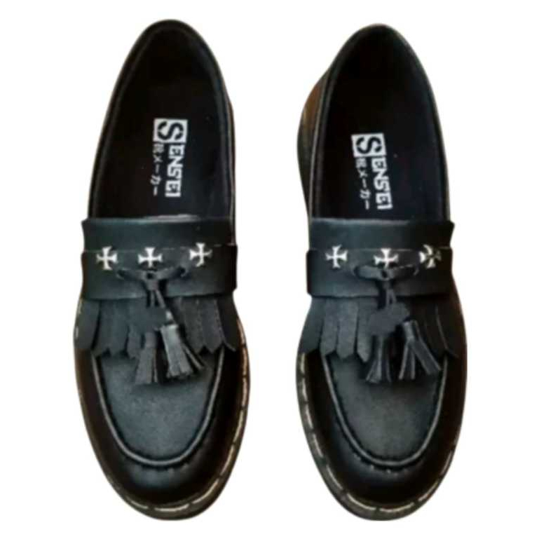 Sepatu Slip On Loafers Formal Hitam Pria Kulit PU Pantofel Keren Docmart Spike Independent Sintetic 