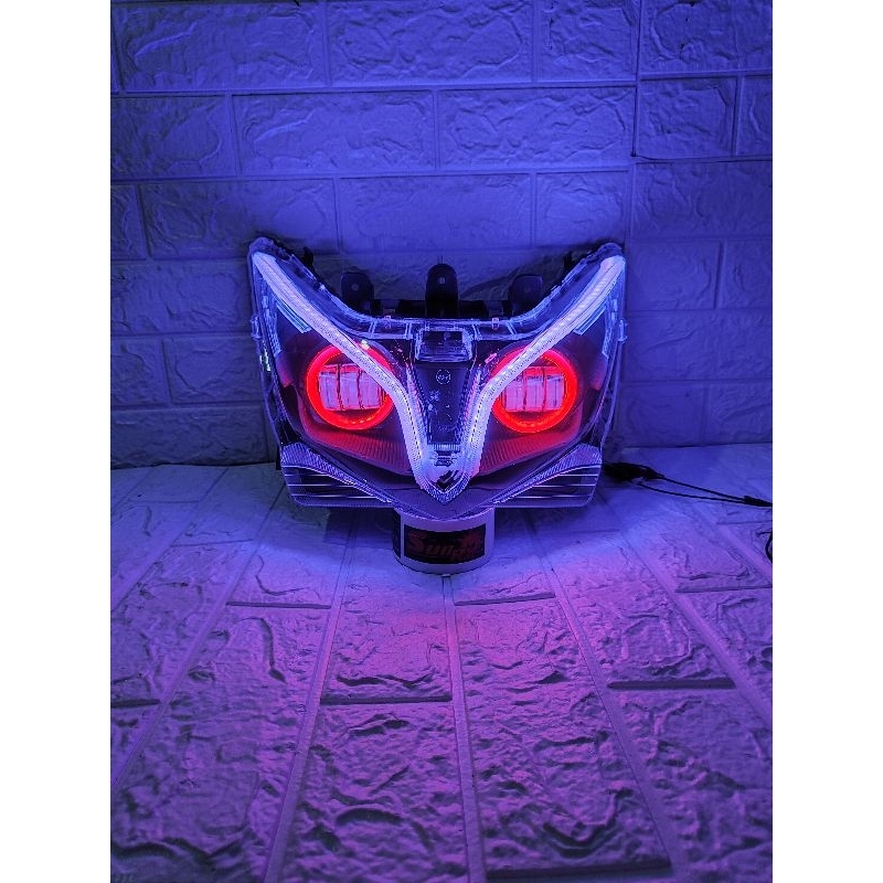 PAKET LAMPU DEPAN DAYMAKER DAN REFLEKTOR HONDA VARIO 125 OLD LAMA