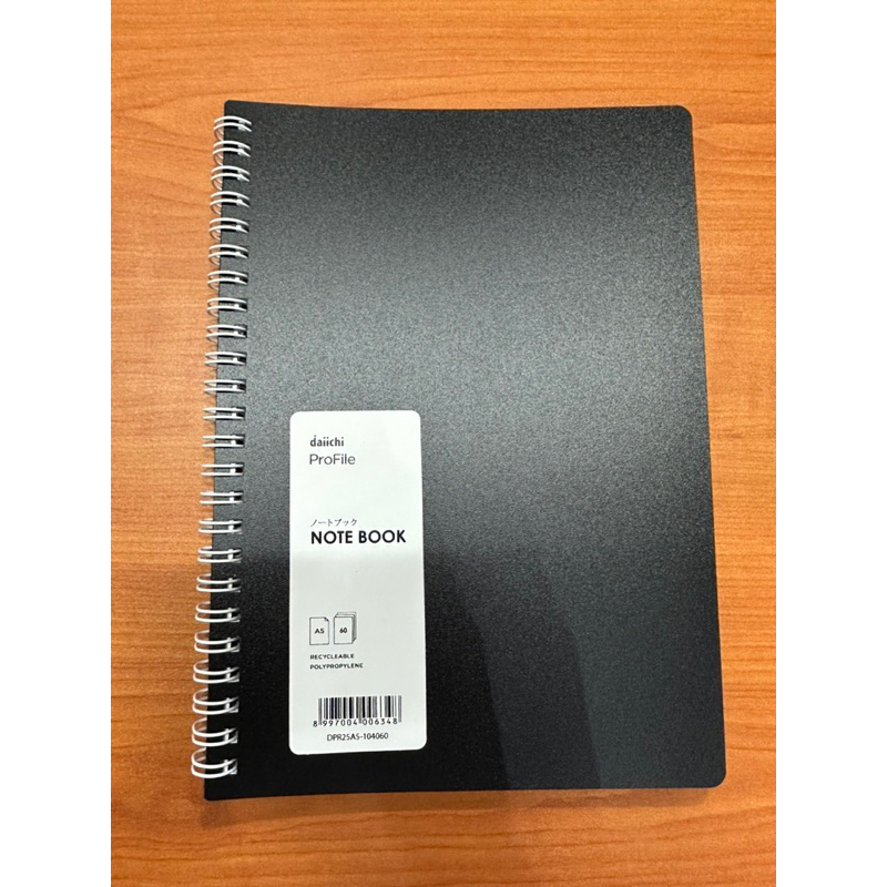 

Ring Book/ Notebook Daiichi 60 Lembar