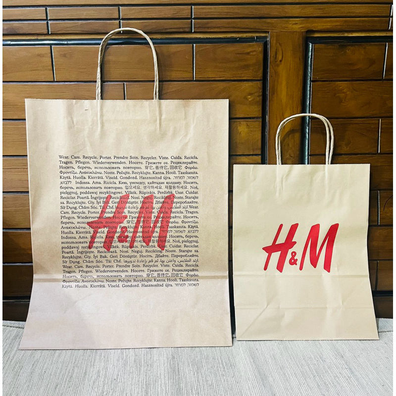 

‼️BACA‼️PAPER BAG H&M, pembelian harus disertai dengan pembelian produk H&M
