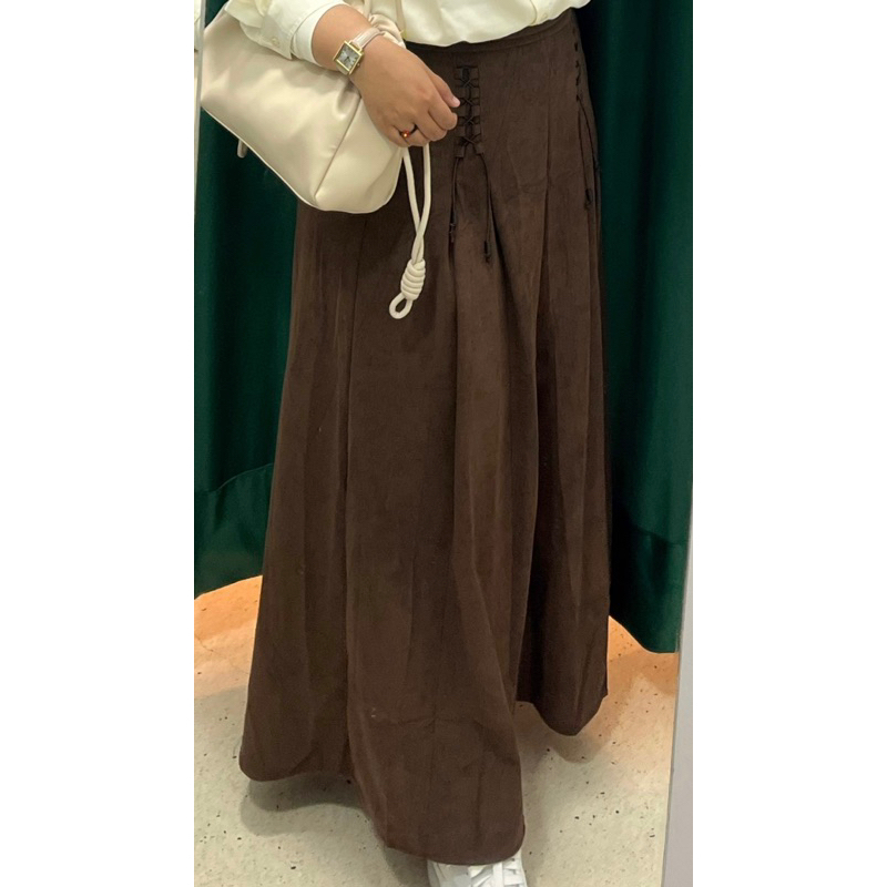 PRELOVED rok warna coklat unik