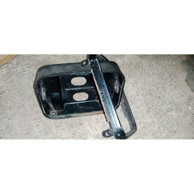 Batok lampu depan set rim original RXZ RZR