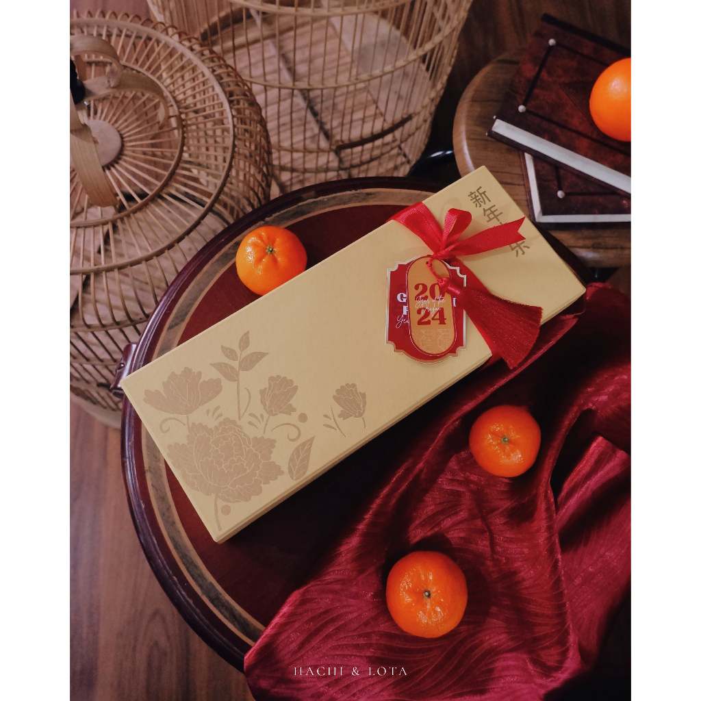

YUJI by Hachi & Lota | Hampers Imlek / Hampers CNY / Parcel Kue Sincia 2024