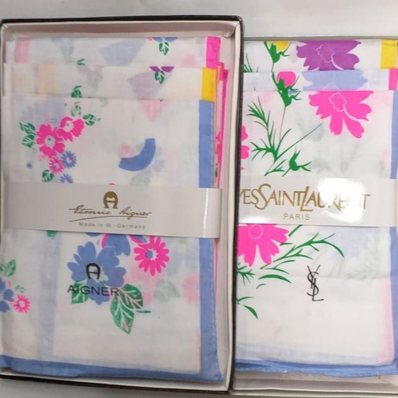 Sapu Tangan Wanita  Katun motif Bunga isi 12 pcs
