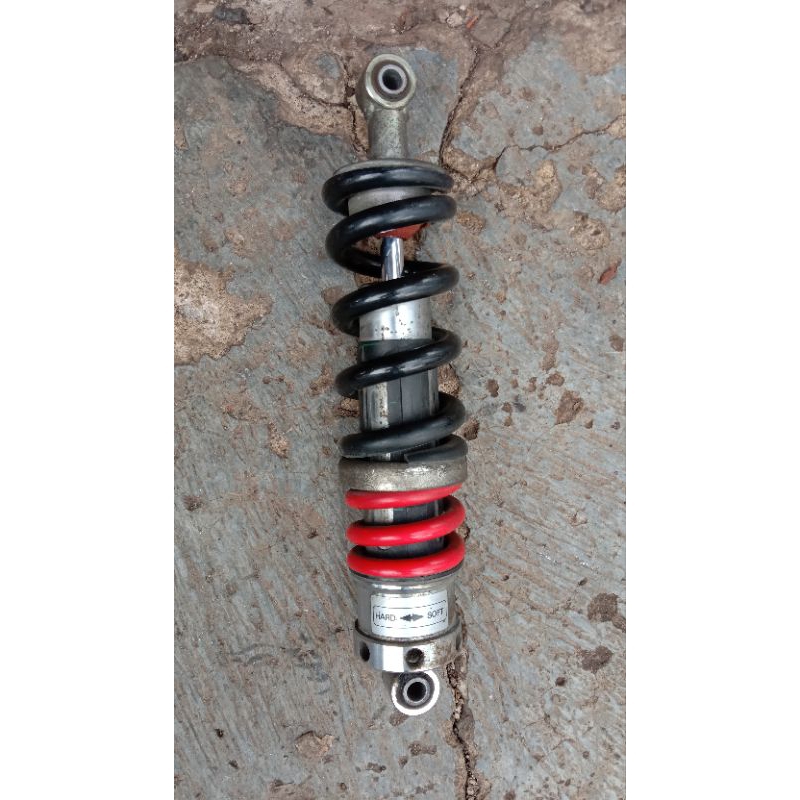 shock belakang megapro monoshock original