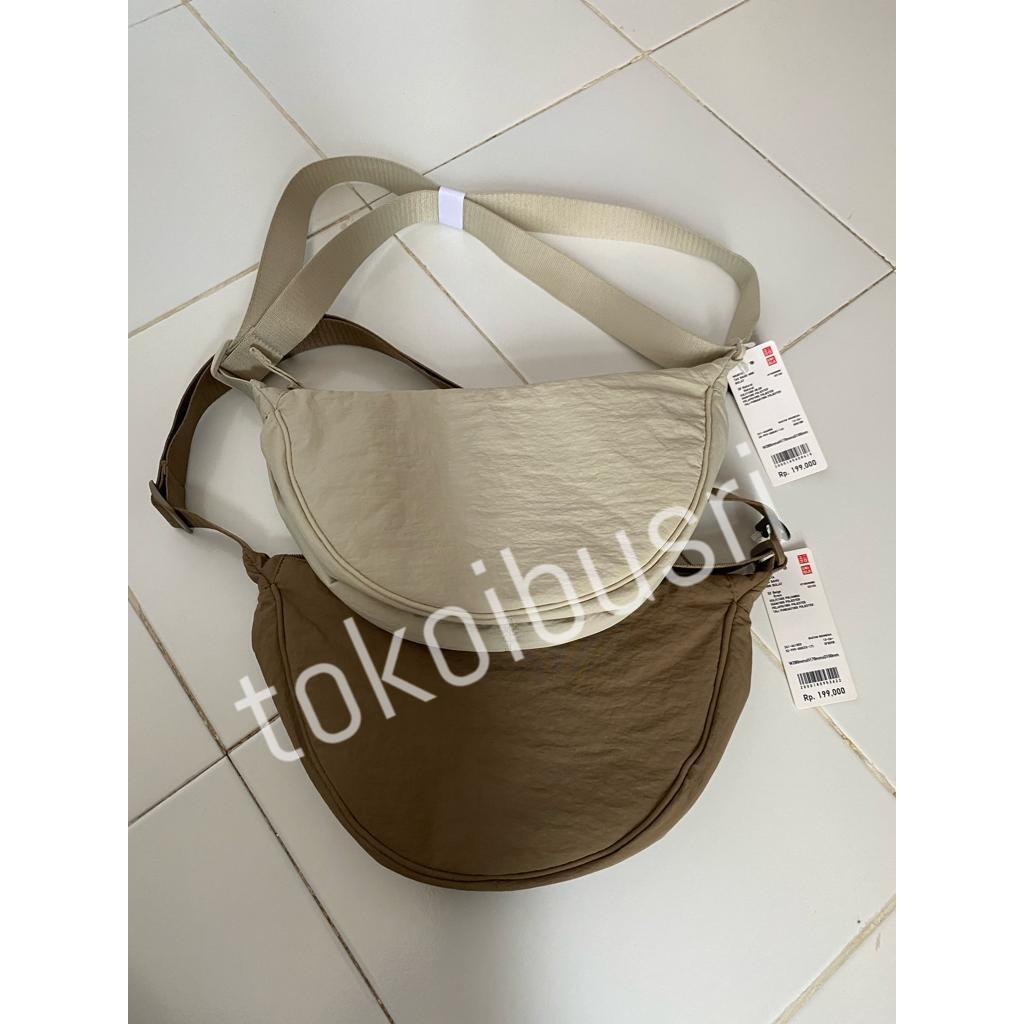READY STOK ORIGINAL UNIQLO Tas Bahu Mini Bulat (Round) 32 beige