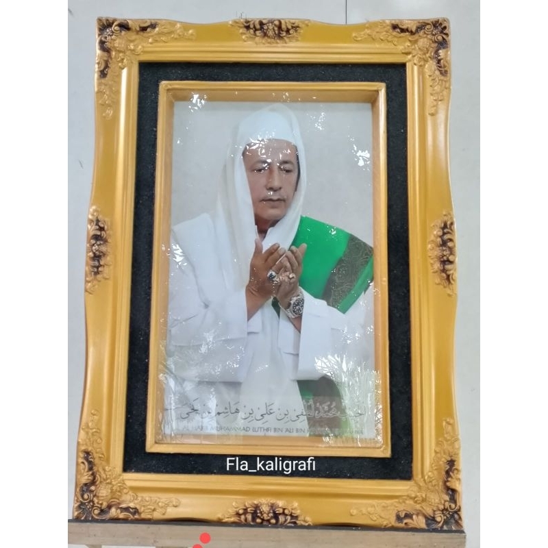 POSTER/FOTO ULAMA' DAN HABAIB BINGKAI UKIR UKURAN 85 X 60