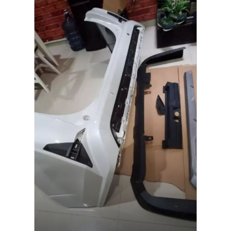 bemper belakang avanza 2022 2023 2024+bodykit