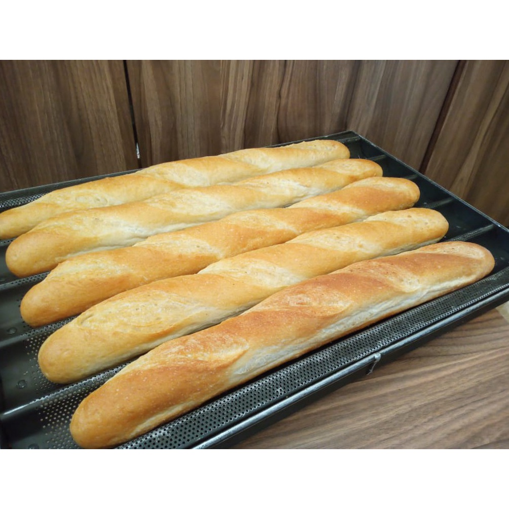 

Oke Price BAQUETTE PREMIUM ISI 2 PCS 55 CM F8Y