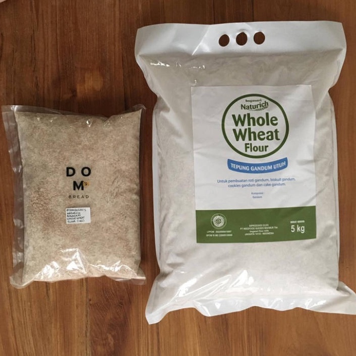 

Miliki Segera Tepung Gandum Naturich 5gr Whole Wheat Flour 4M