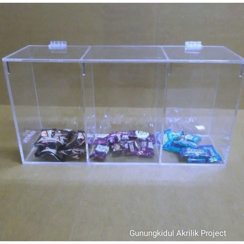 tempat permen akrilik / tempat permen / kotak permen warung