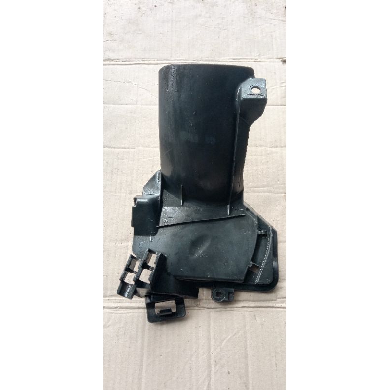 spakbor kolong Vario 125 old