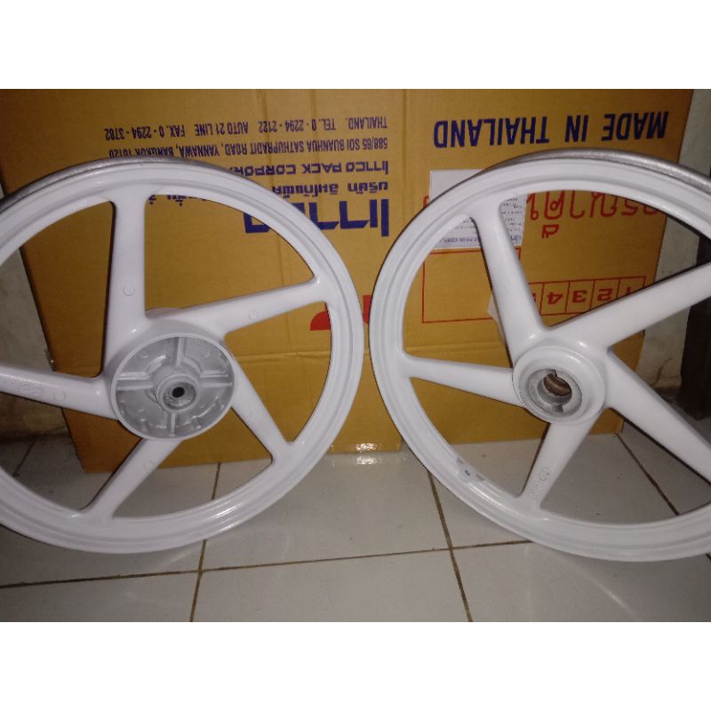 Velg Pelk Pelek Racing Depan Belakang Motor Suzuki Smash / Shogun 110