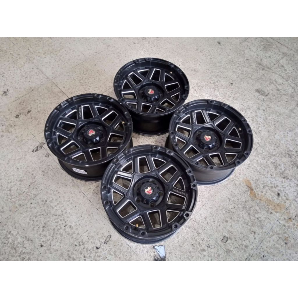 Velg Mobil Bekas Ring 15 Lubang 5 Plus ban 235 70 R15