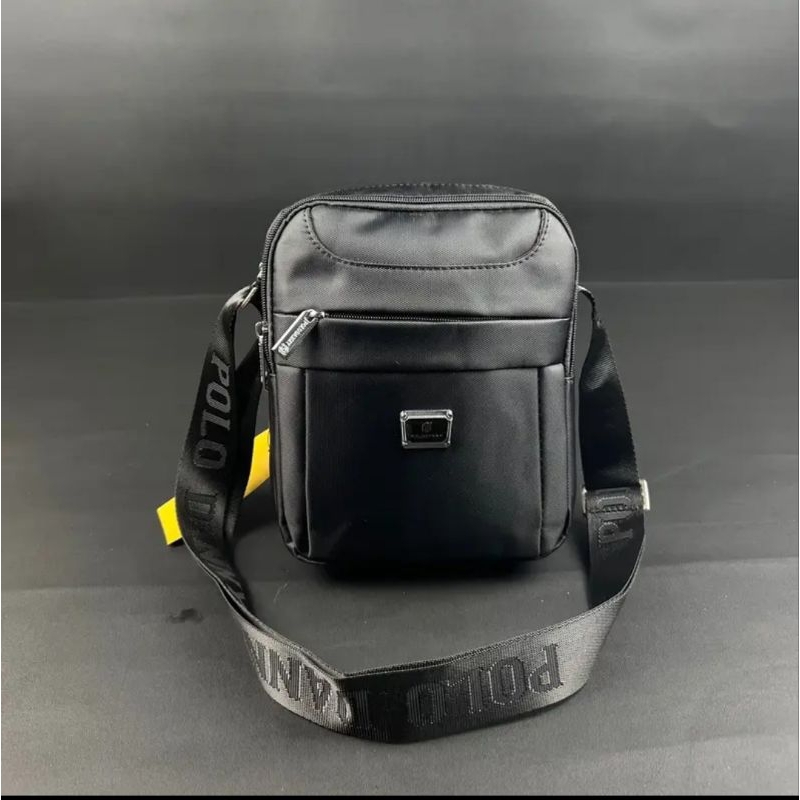 TAS SELEMPANG POLO DANNY SIZE M( TANGGUNG) . TAS SELEMPANG POLO DANNY ORIGINAL