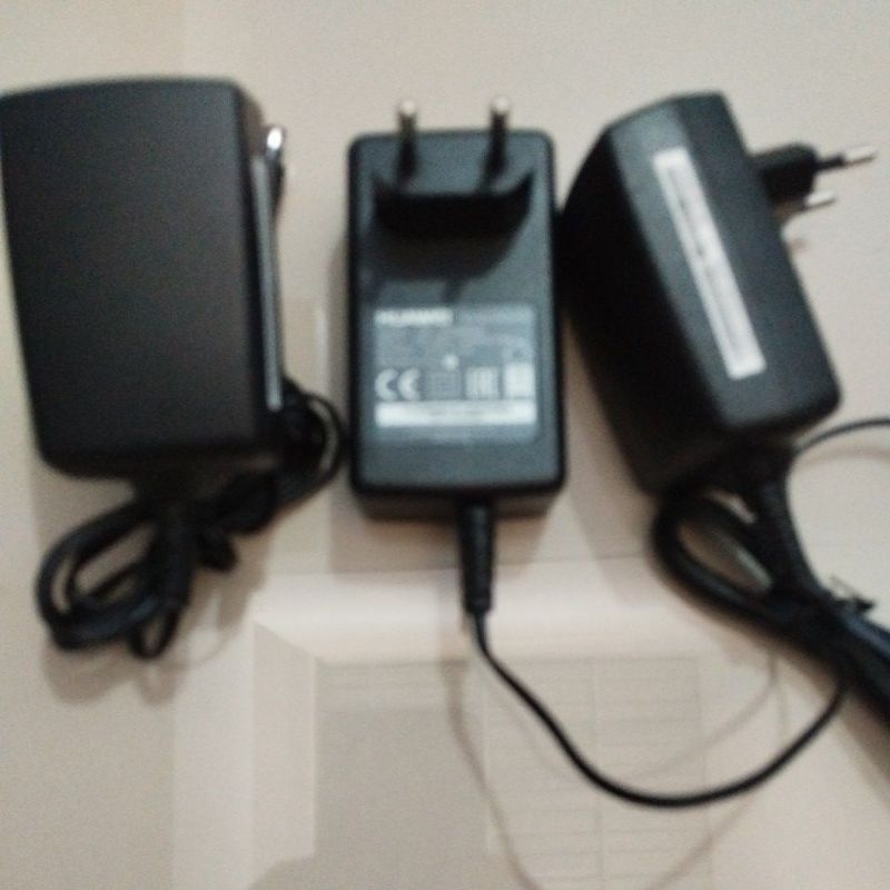 Huawei dan Hankey 12Volt 2A