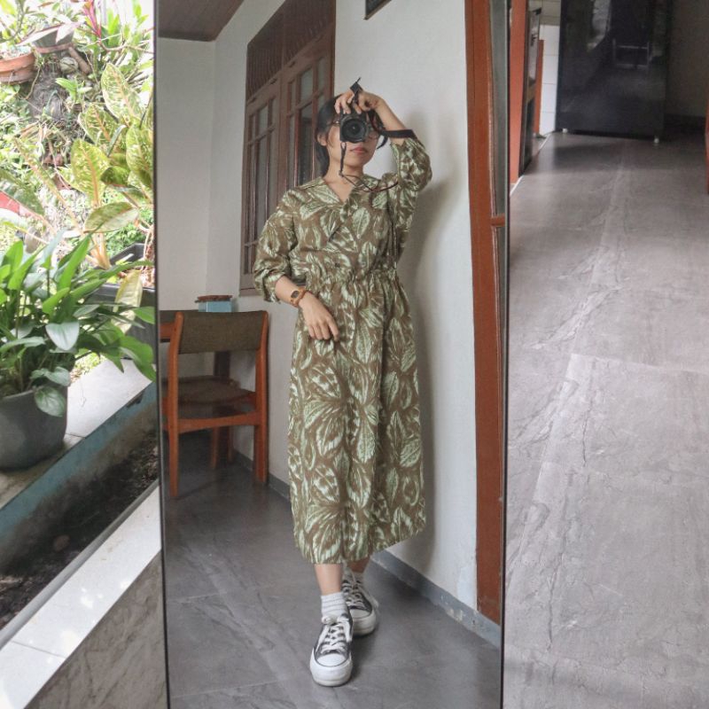 dress midi vintage/dress vintage/dress bunga