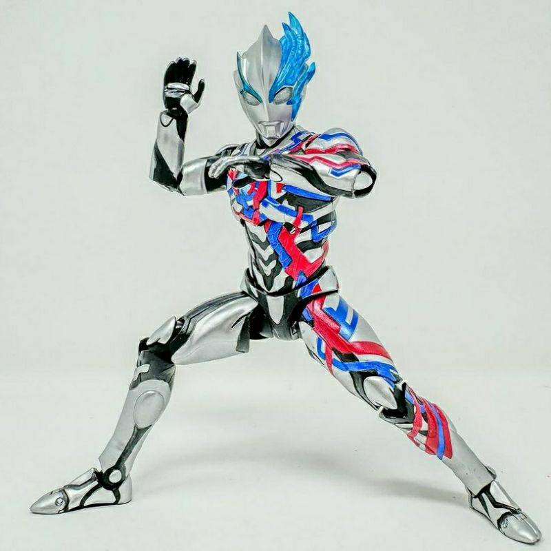 Shfiguarts Ultraman Blazar Shf