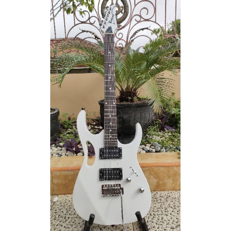 Ibanez jem premium termurah