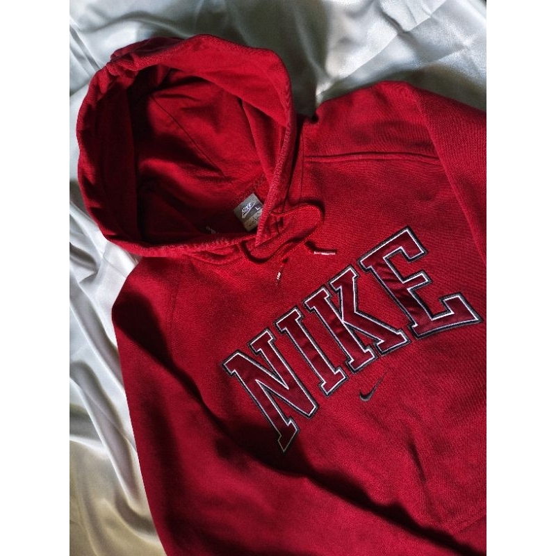 Nike spellout logo y2k