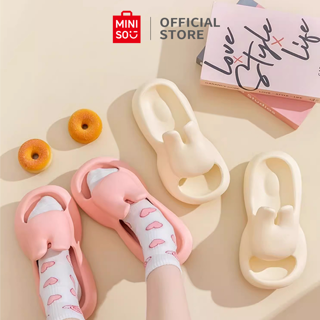 MINISO Sandal Wanita Barbie Pink Women's Slippers Kelinci Mode EVA Sendal Wanita Bentuk Yang Aneh So
