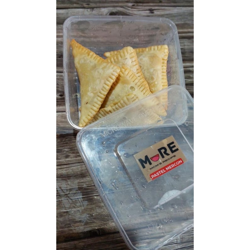 

MORE pastel ayam mercon pedas isi 5 pcs frozen