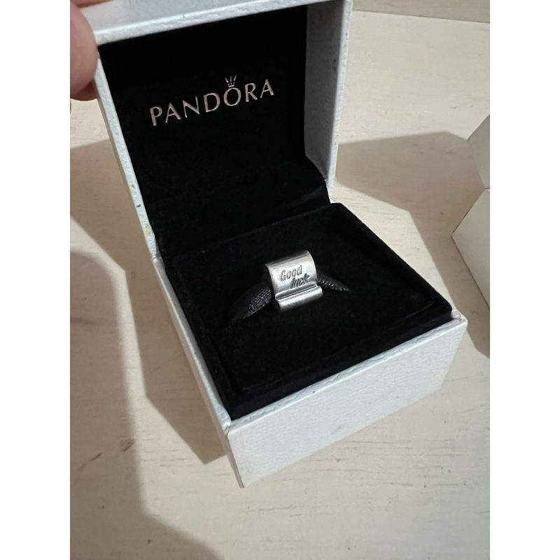 Charm Pandora ori