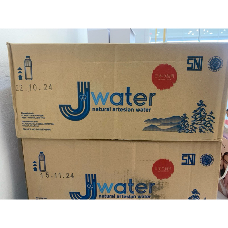 JIWATER NATURAL ARTESIAN 500ml 1 DUS