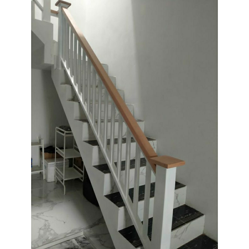 RellingTanggaMinimalis