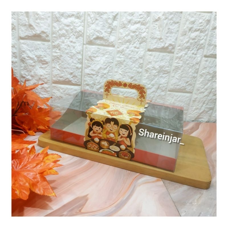 

Kotak Kue Imlek Muat 3 Toples 350g-Dus Kado Sincia-Box Hampers Cny