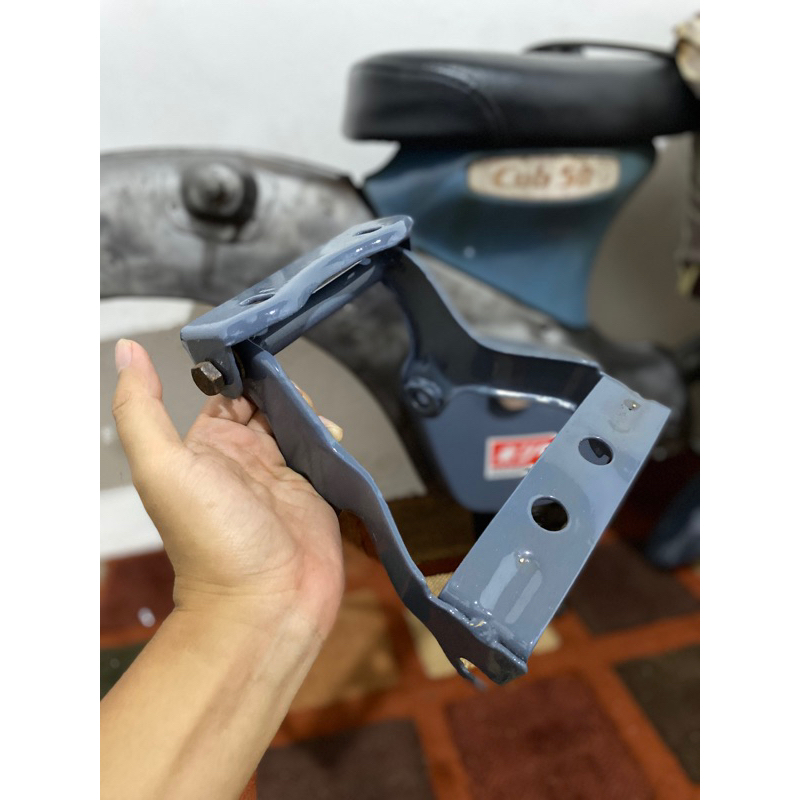 Pangkon/Engsel jok pispot 70 Original siap pakai