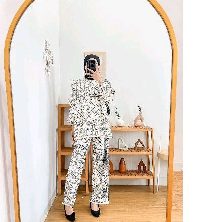 Nagita set Plisket etnik