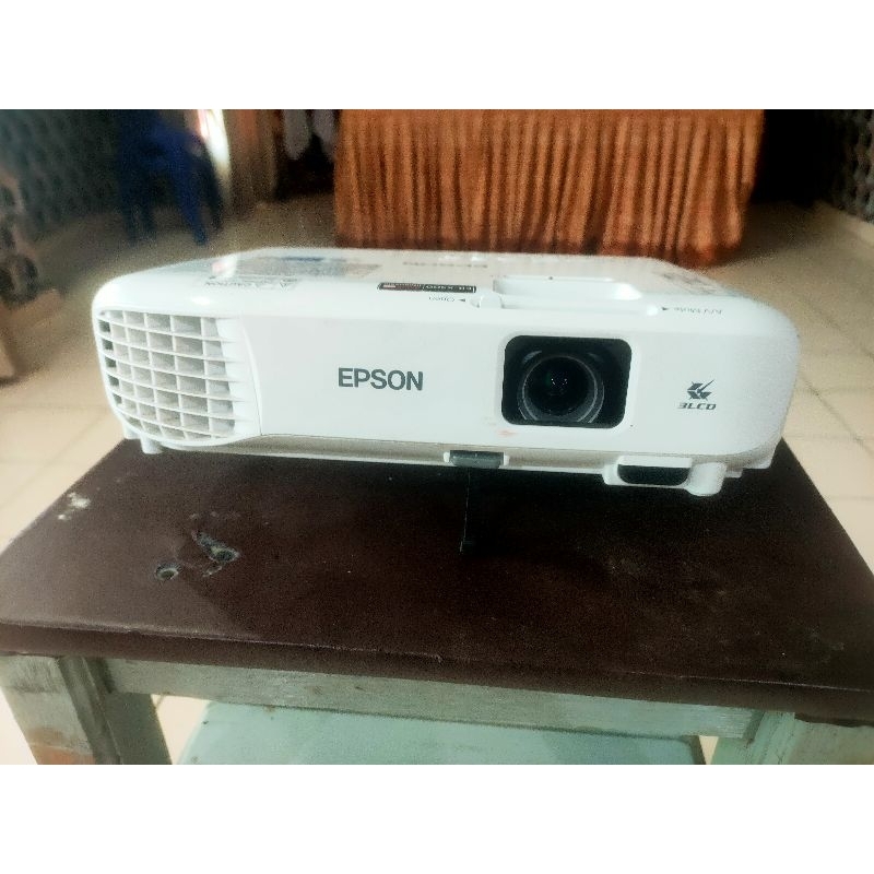 Epson EB (X) (E) 500