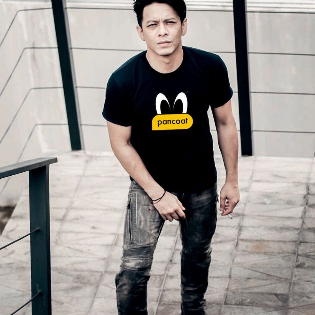 T-Shirt Unisex Black Original DIstro Pancoat