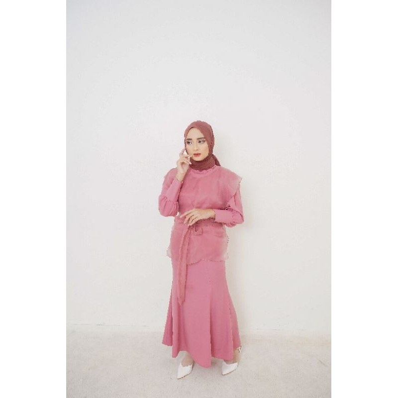 Dress Daisy - Outer Organza