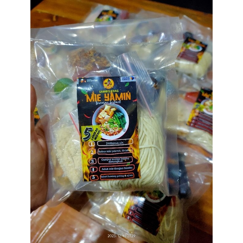 

mie Yamin Sambeledag Instant