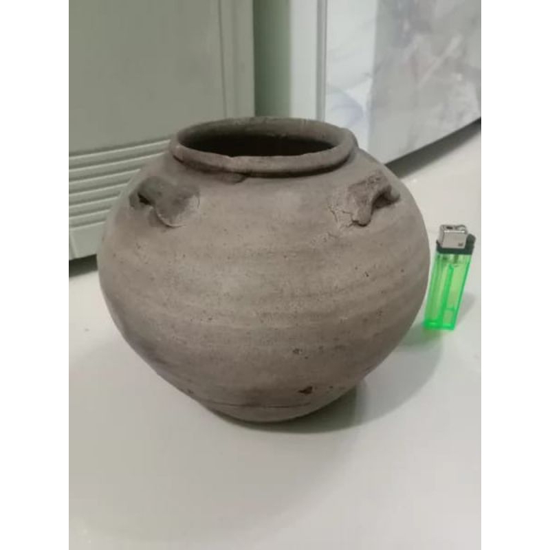 Guci kuno china dinasti Ming temuan.Guci antik keramik