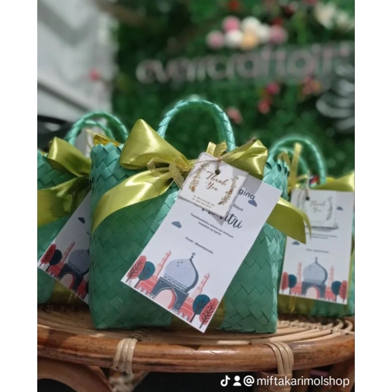 

TAS ANYAMAN EMBOS XS (unyil) tas jinjing / tas belanja / tas souvenir