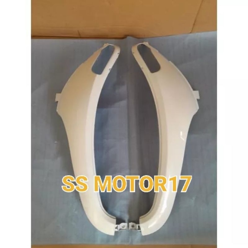 Cover sayap scoopy fi 2014_2016 putih