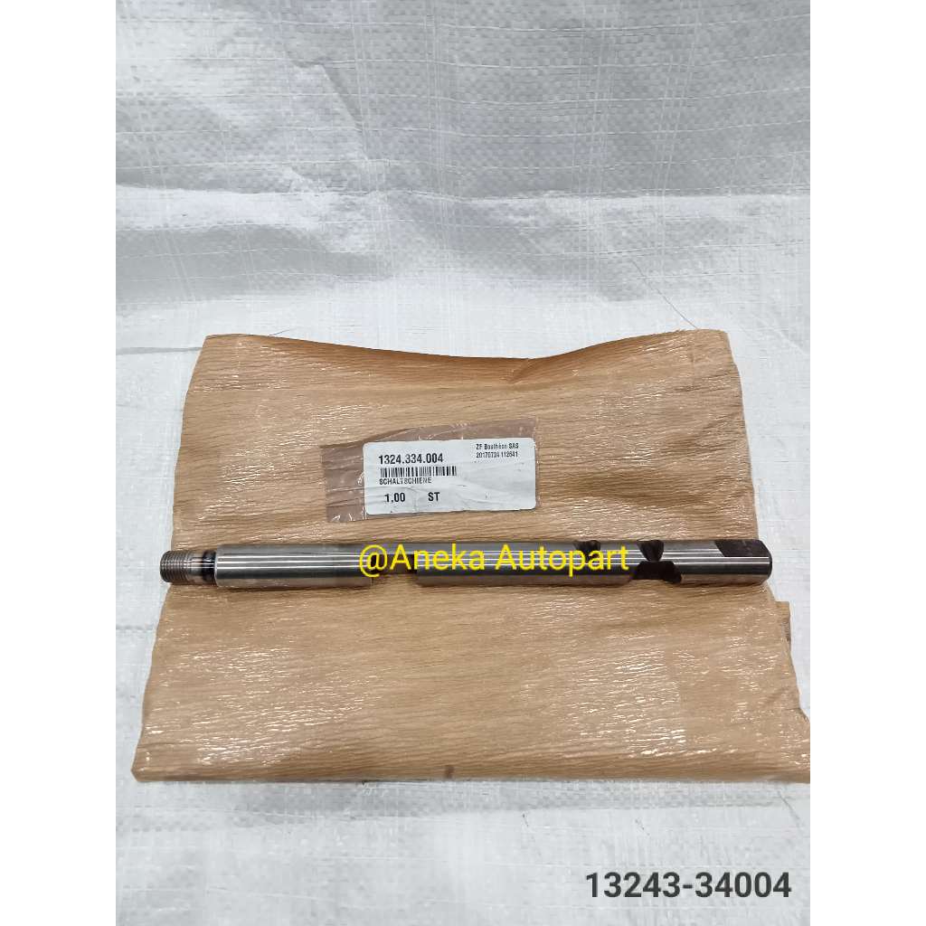 GEAR SHAFT RAIL / 13243-34004 / ZF GENUINE / HINO