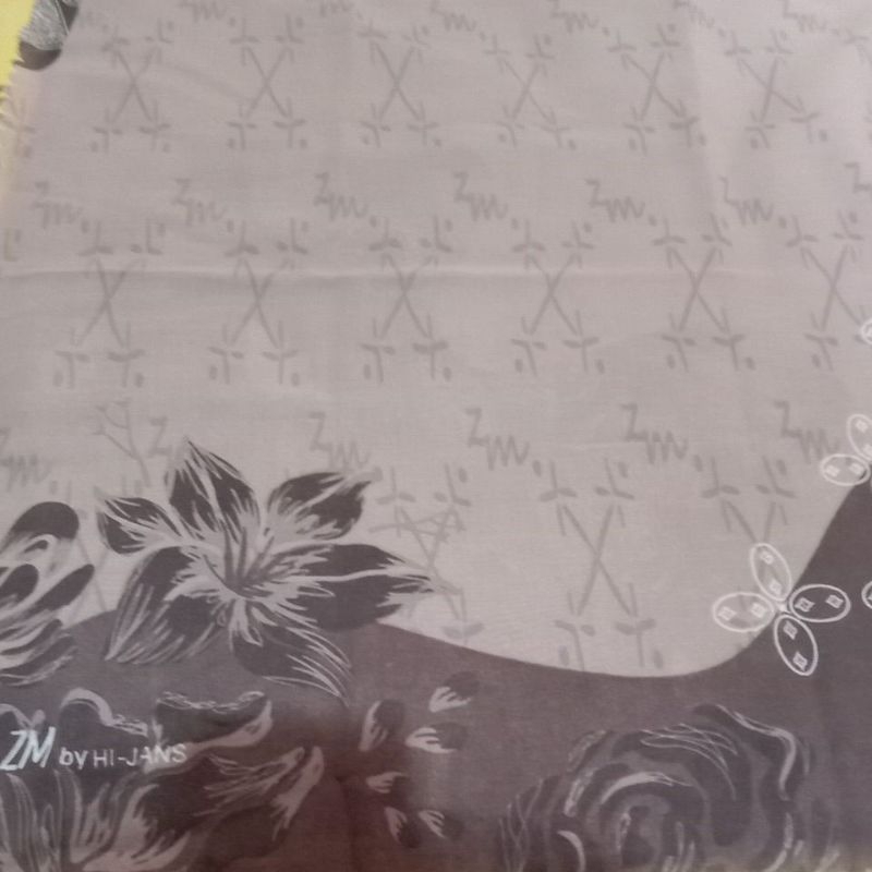 preloved jilbab segiempat zaskia mecca