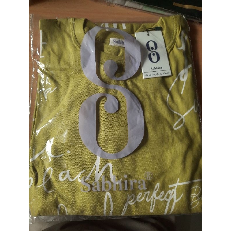 sabhira kaos oversize warna lime