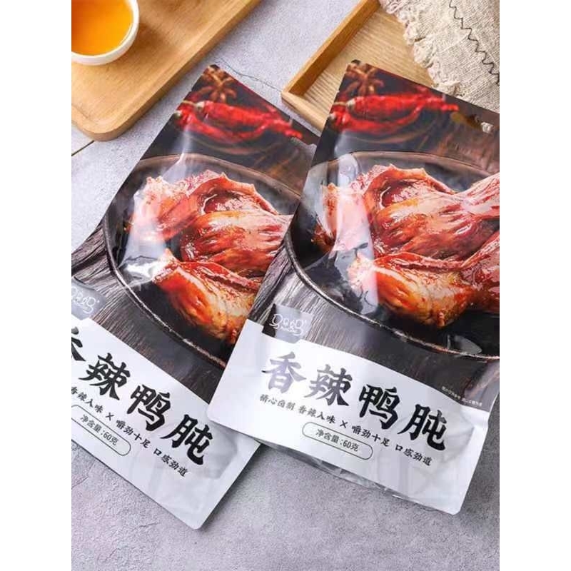 

Mamama ampela duck spicy xiangla siap saji 60gr/bgks / 马马妈香辣味鸭肫60克