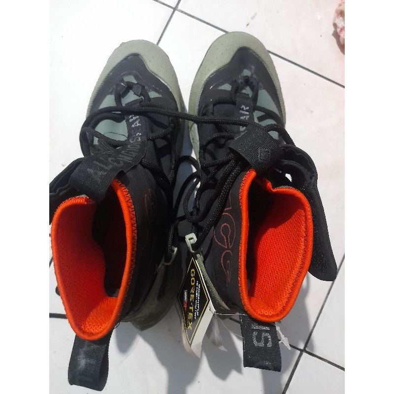 sepatu ACG goretex