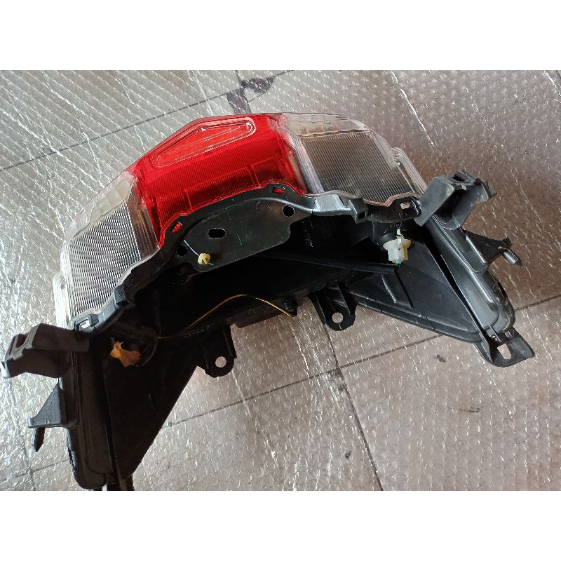 lampu stop belakang yamaha NMAX old original